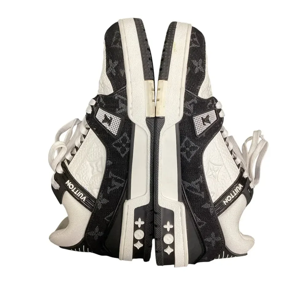 Louis Vuitton Shoes Women’s SZ 7 Iconic LV Trainers Monogram Denim & Leather B&W